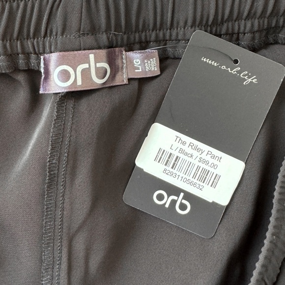 New! ORB • The Riley Breezy Straight Leg Cargo Pant in Black - Picture 7 of 10